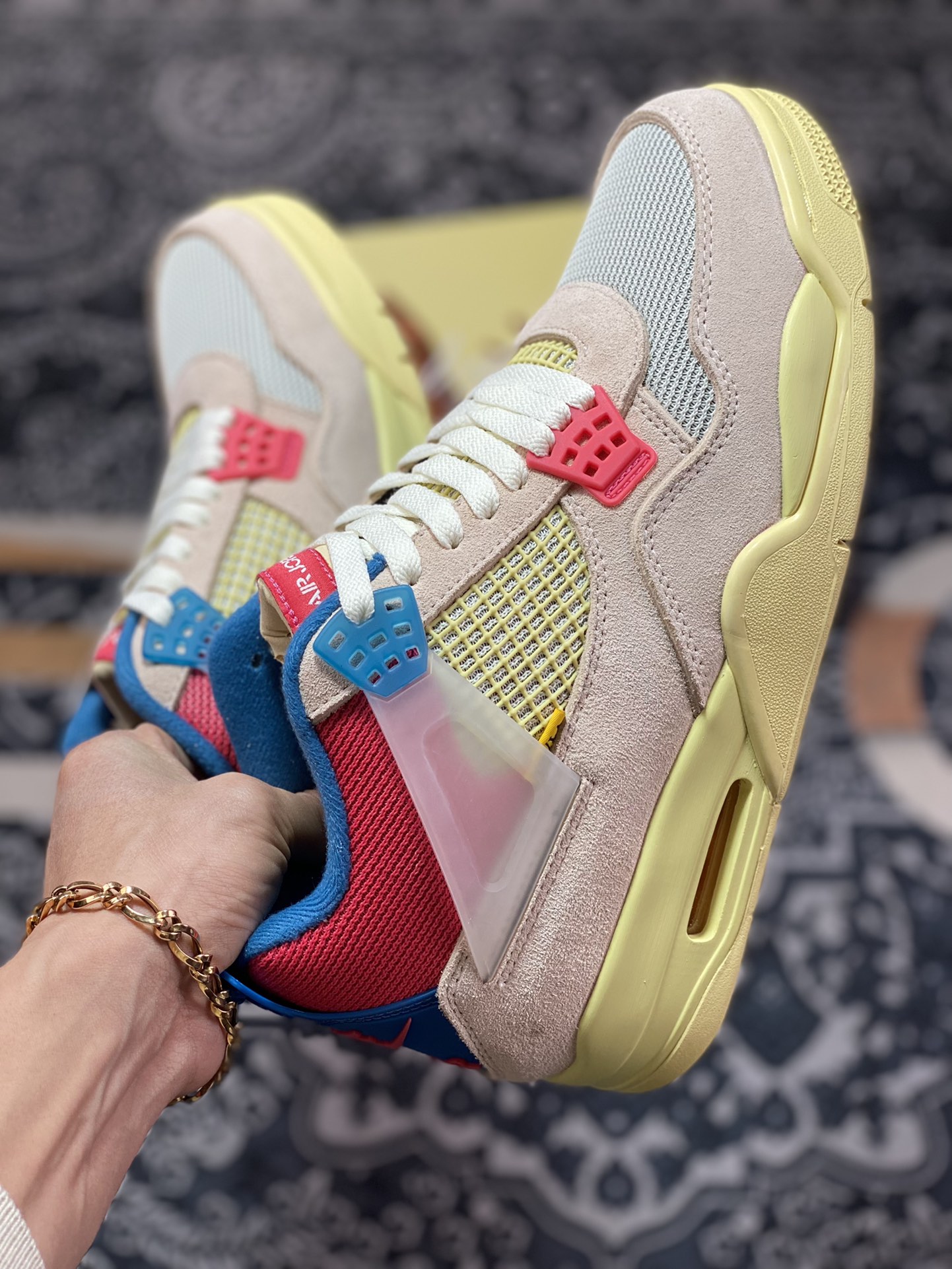 380 原装级别Union LA x Air Jordan 4 Retro ”Guava lce”粉红篮 DC9533-800