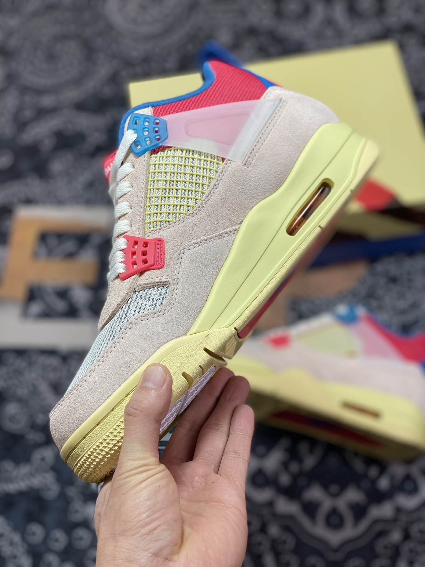 380 原装级别Union LA x Air Jordan 4 Retro ”Guava lce”粉红篮 DC9533-800