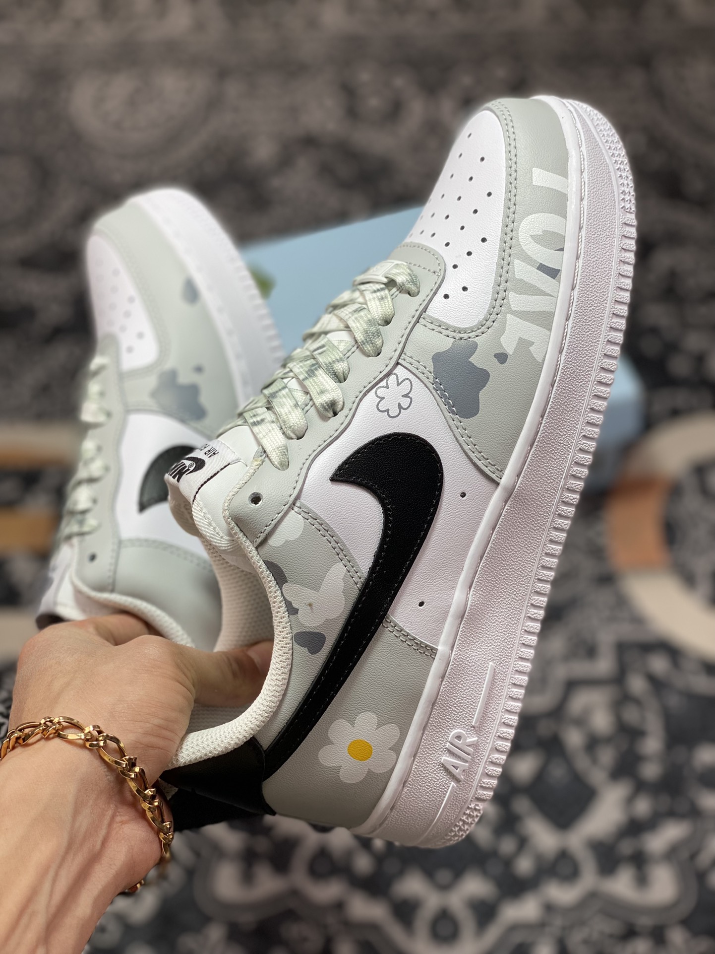 260 原装级别 Nike Air Force 1 Low’07 灰白花 CW2288-665