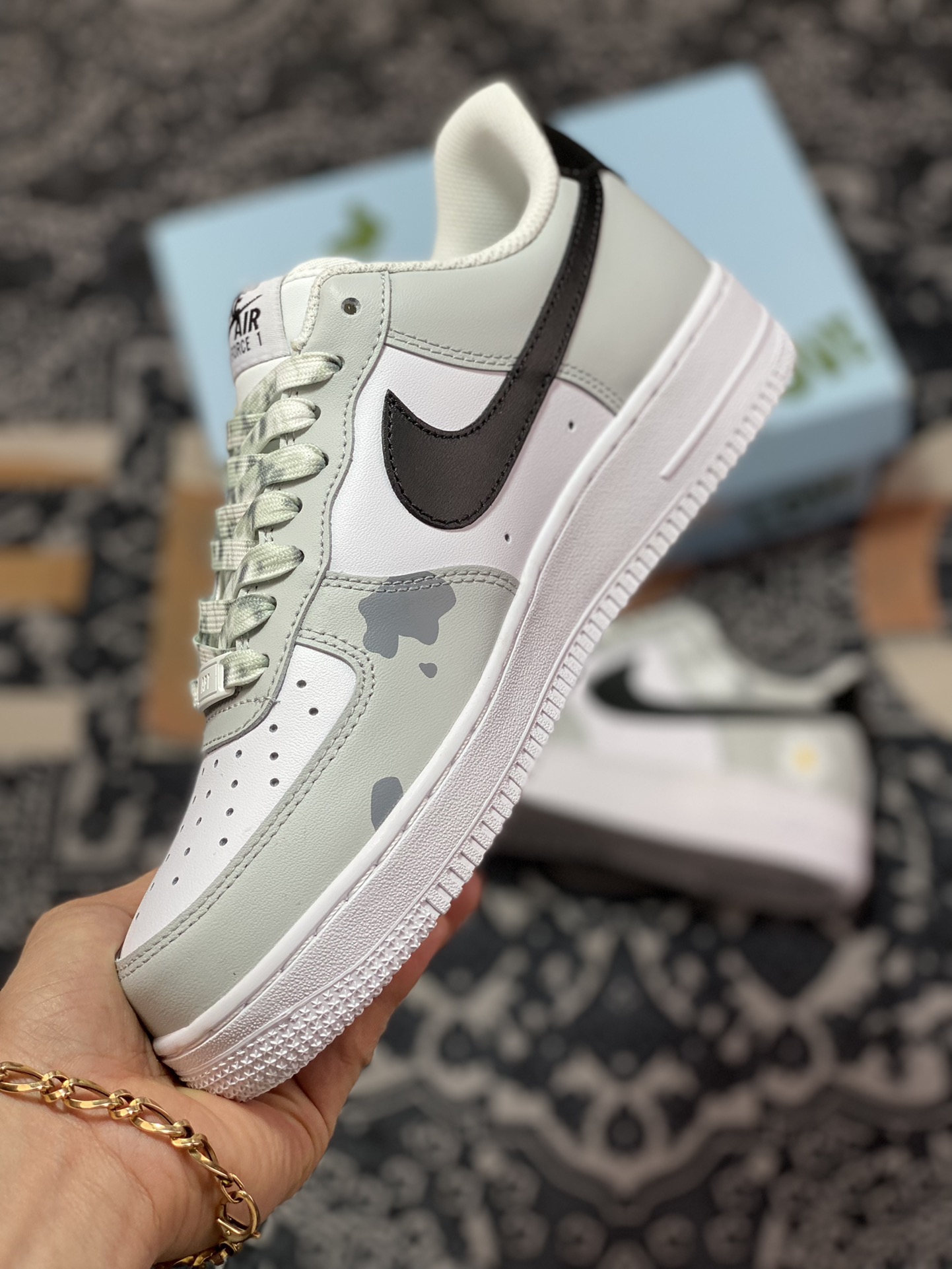260 原装级别 Nike Air Force 1 Low’07 灰白花 CW2288-665