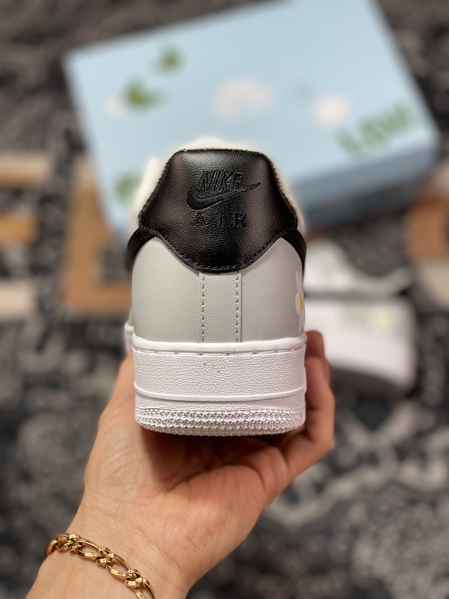 260 原装级别 Nike Air Force 1 Low’07 灰白花 CW2288-665