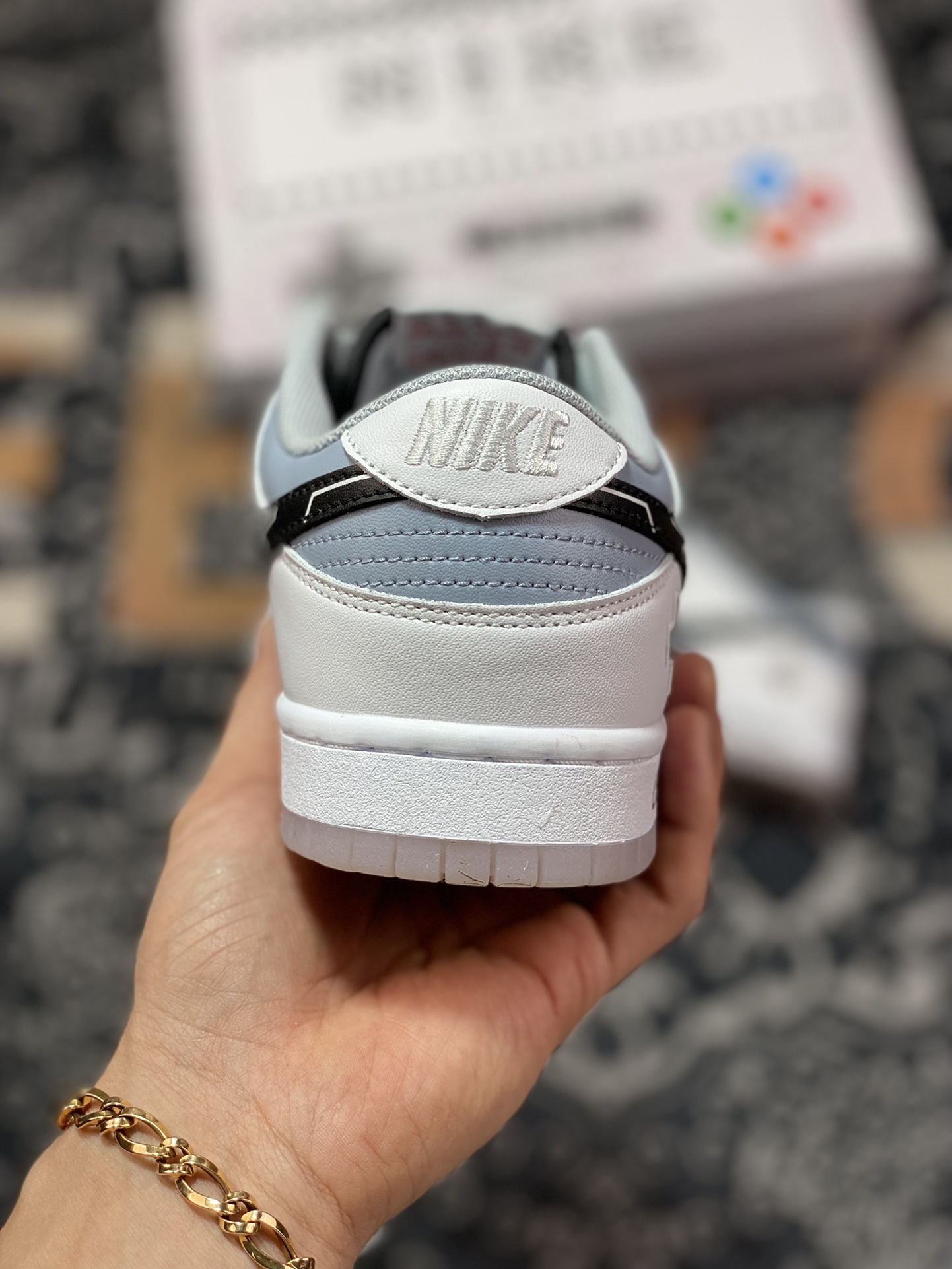 300 Nike SB Dunk Low”Game Console/Loading...’”扣篮系列低帮PS2363-003