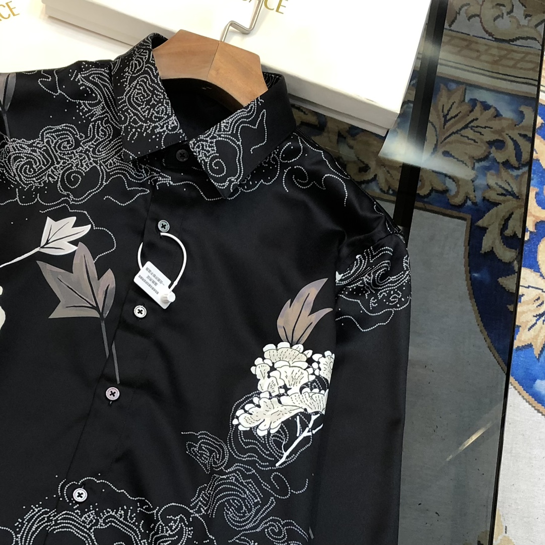 YSL 圣罗兰🔥早春新款男士休闲长袖衬衫独家专供 官网同步售卖 ✨✨时尚潮款 修身版型 高版本 ✨✨全景高清直喷印花字母logo图案设计 纽扣 3