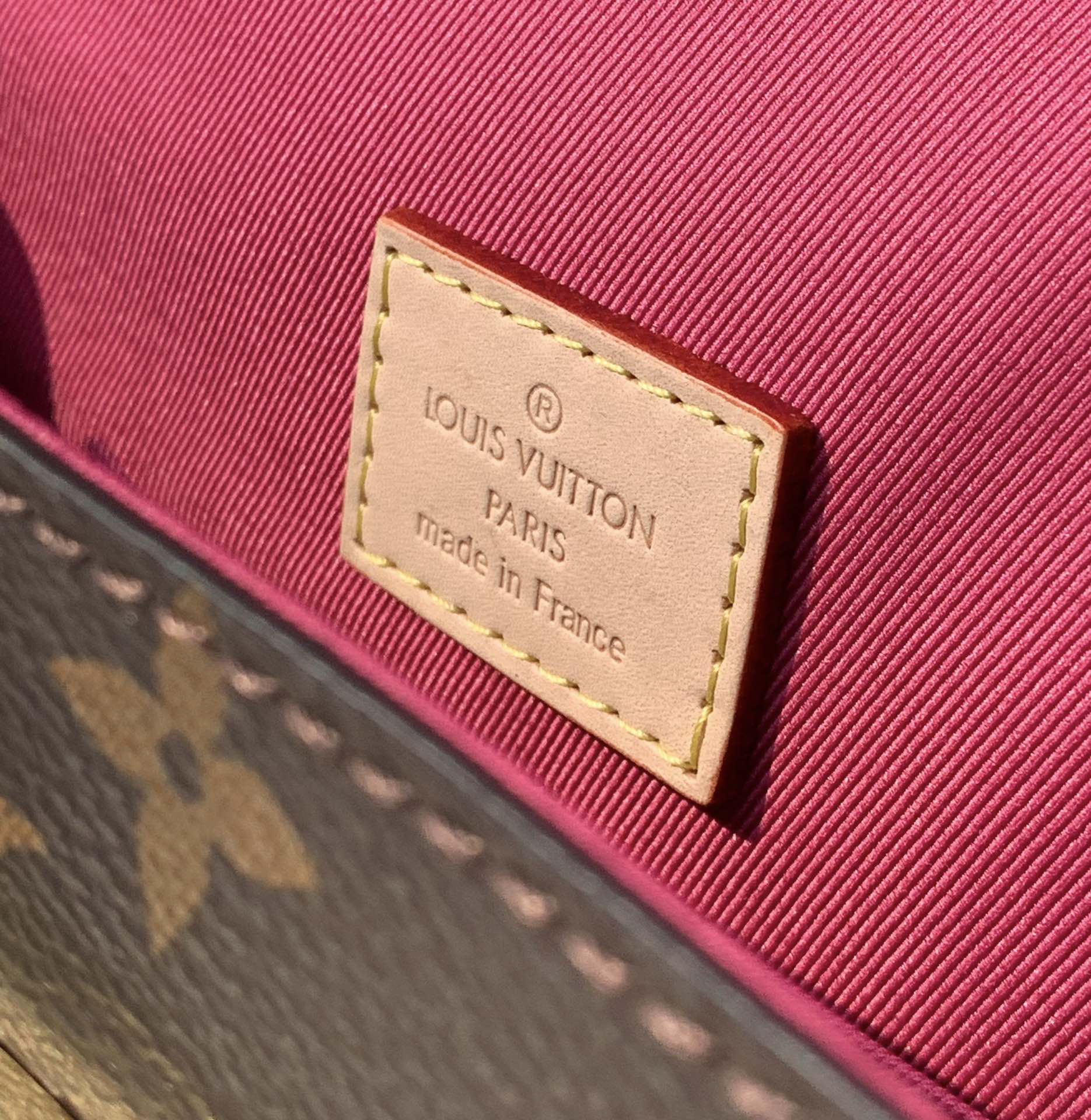 🌼尺寸28x20x10 cm M42738 LV Cluny BB手袋，香港贸易公司订单，这款虽然冷门 