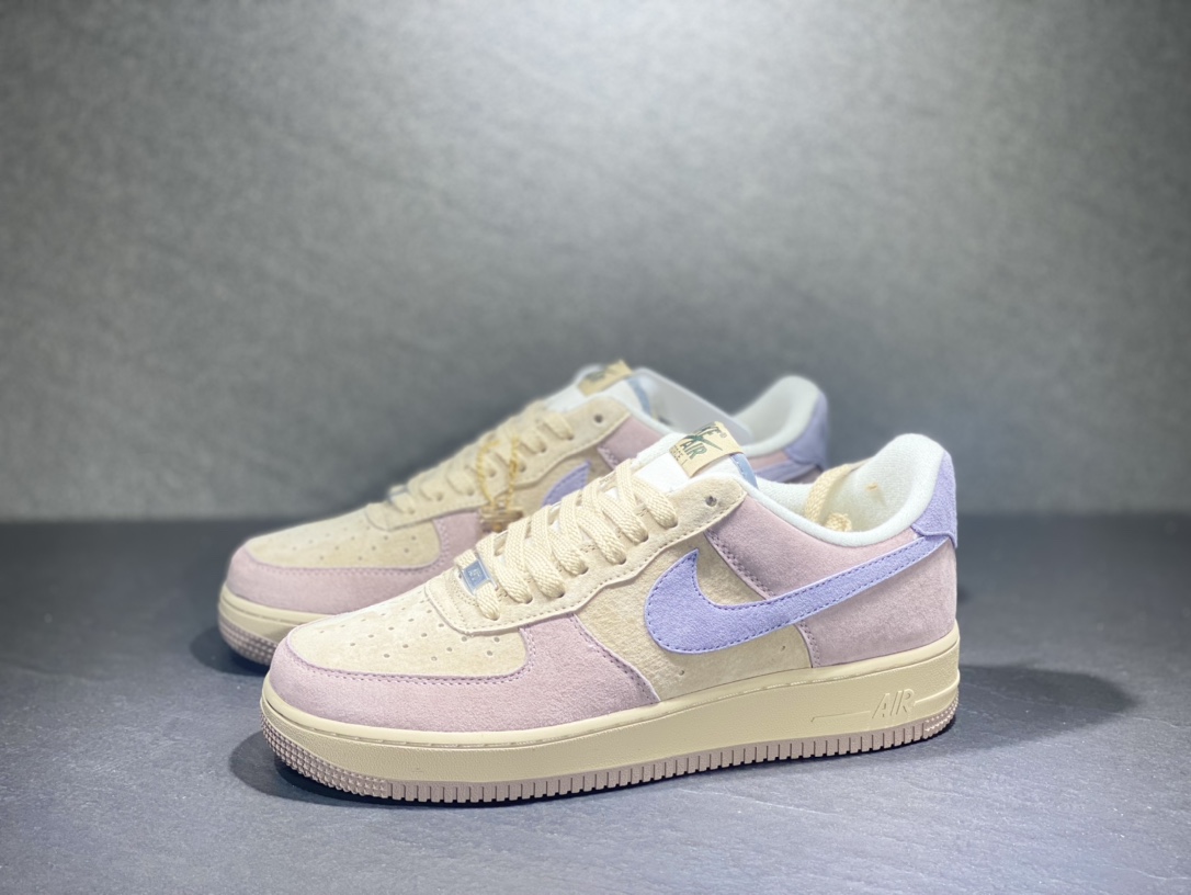 260 Nike Air Force 1 空军一号运动板鞋 情人节 ZB2121-103