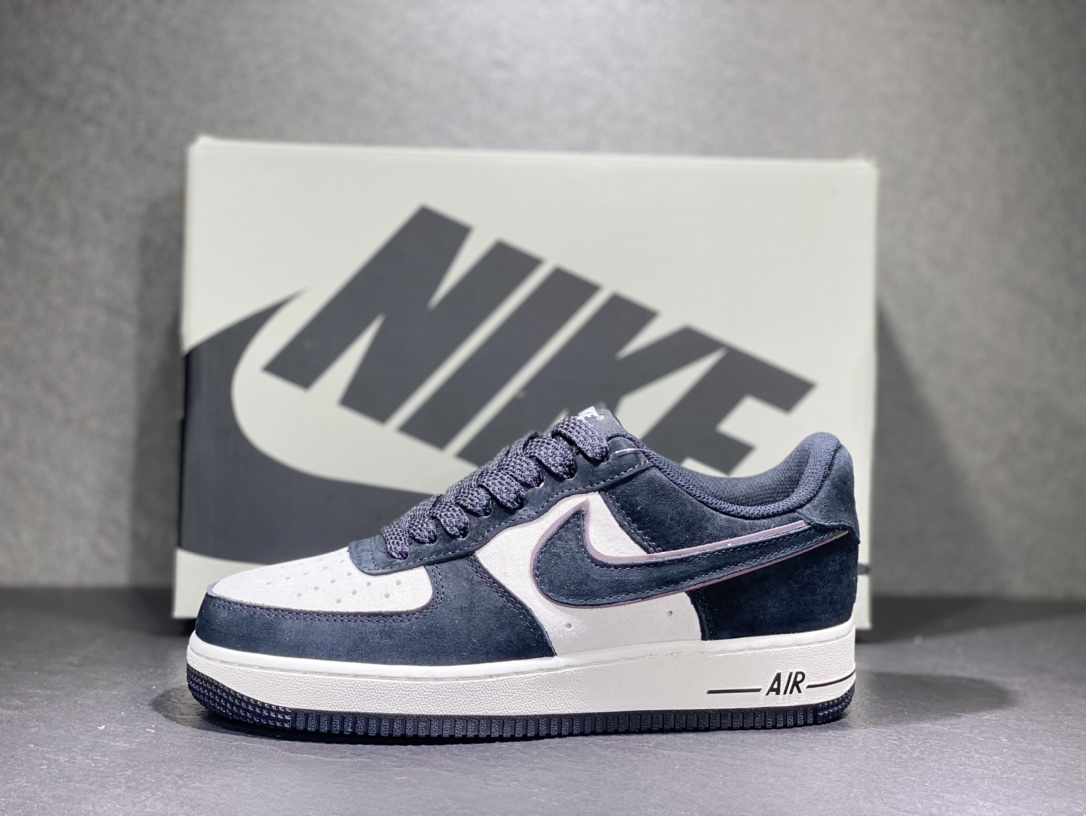 260 Nike Air Force 1 空军一号运动板鞋 MX0820-502