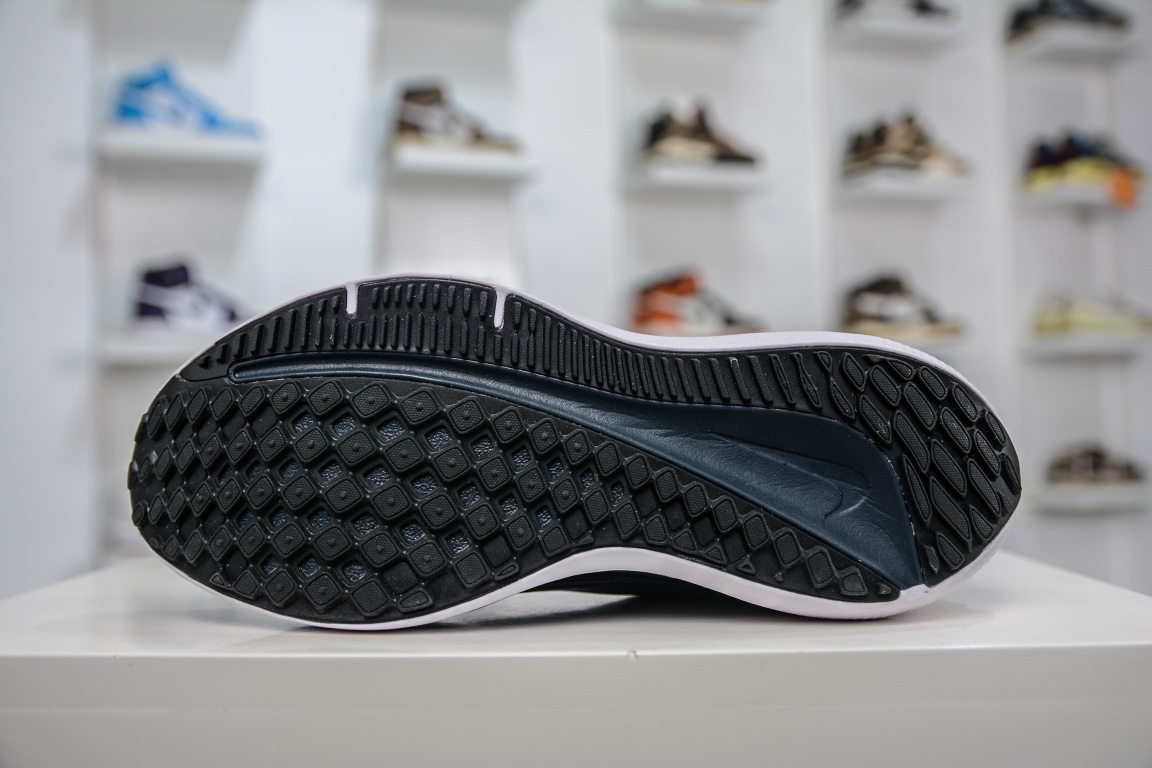 180 Nike Zoom Winflo 9 登月新款运动休闲缓震跑步鞋 DD6203-002