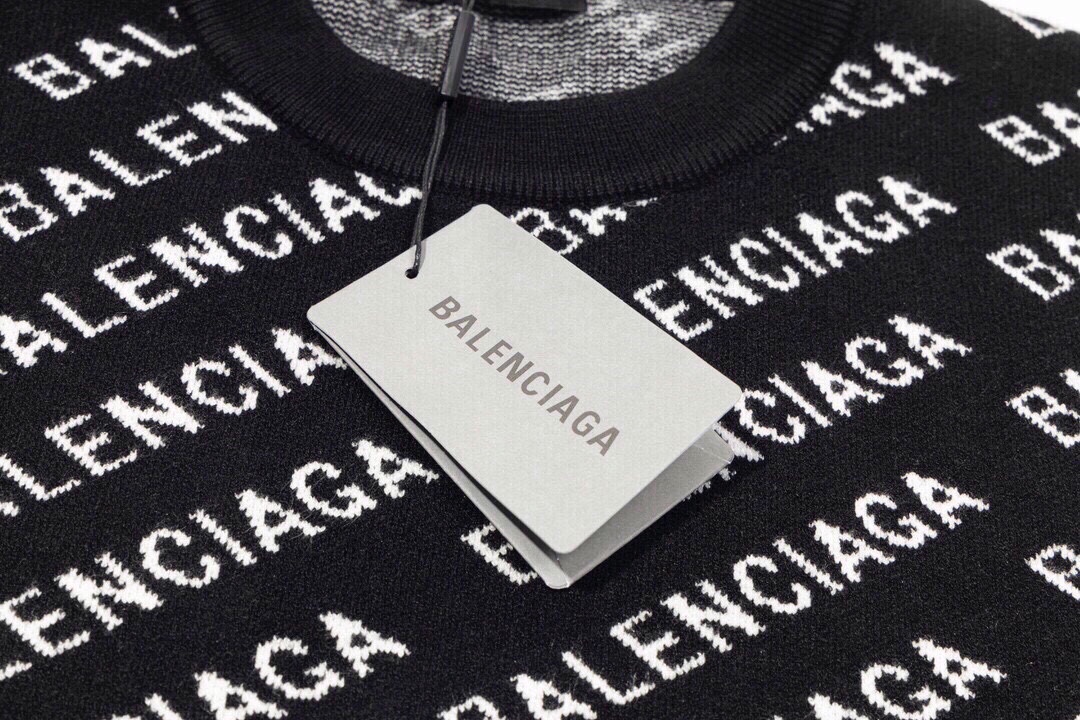 260 Balenciaga 巴黎世家22Fw秋冬弹幕字母提花针织毛衣