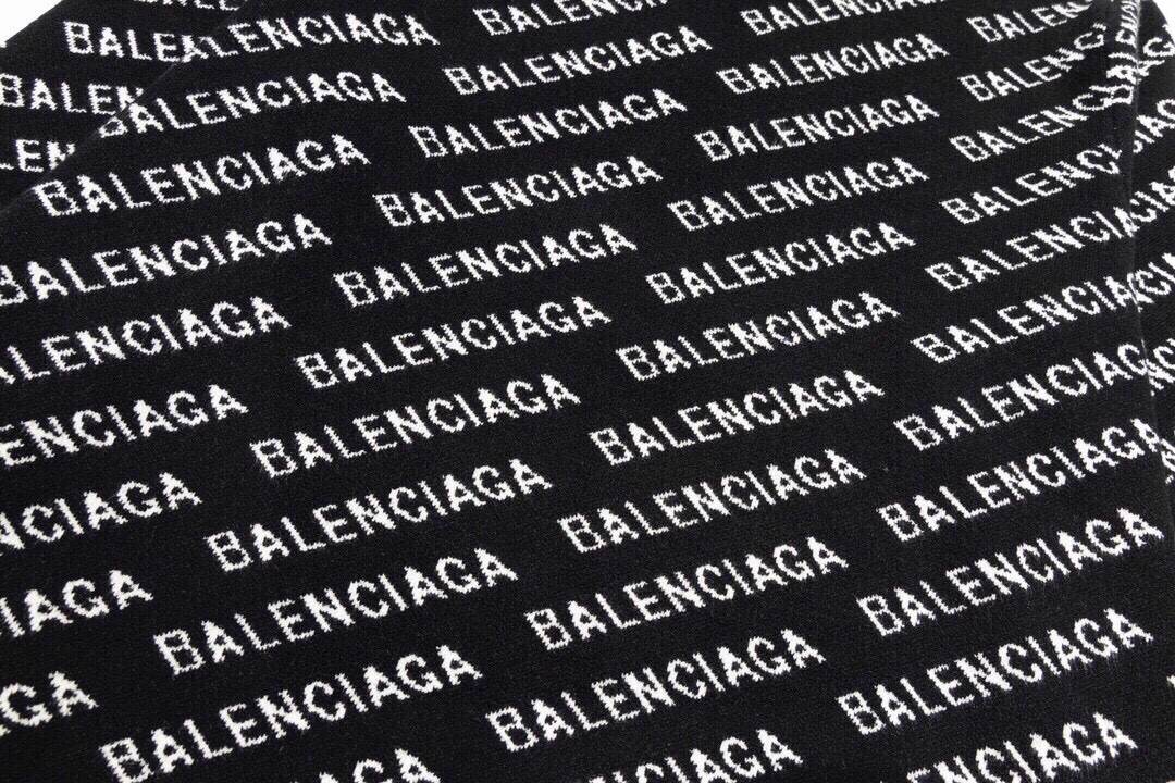 260 Balenciaga 巴黎世家22Fw秋冬弹幕字母提花针织毛衣