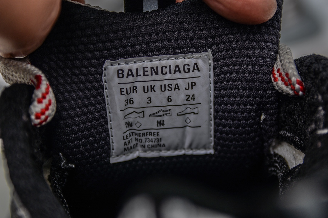 XA版本️顶级BALENCIAGA3