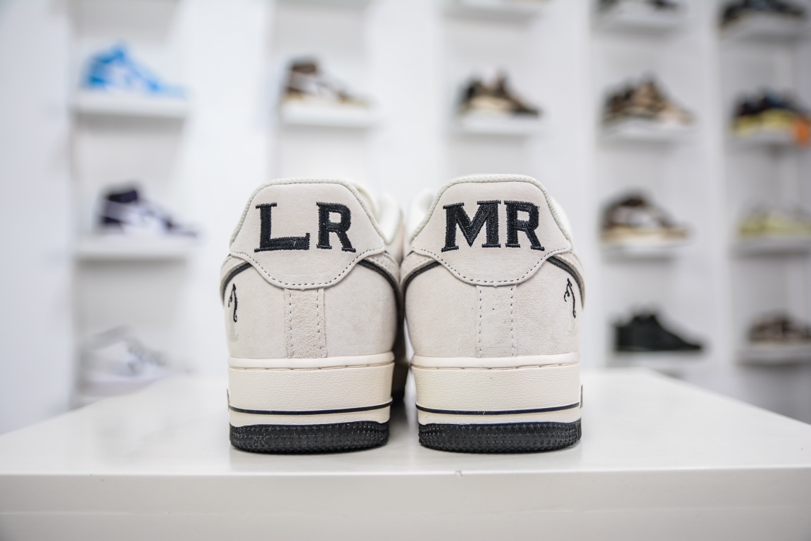 260 Air Force 1 '07 Low 灰白黑麂皮 DZ3696-003