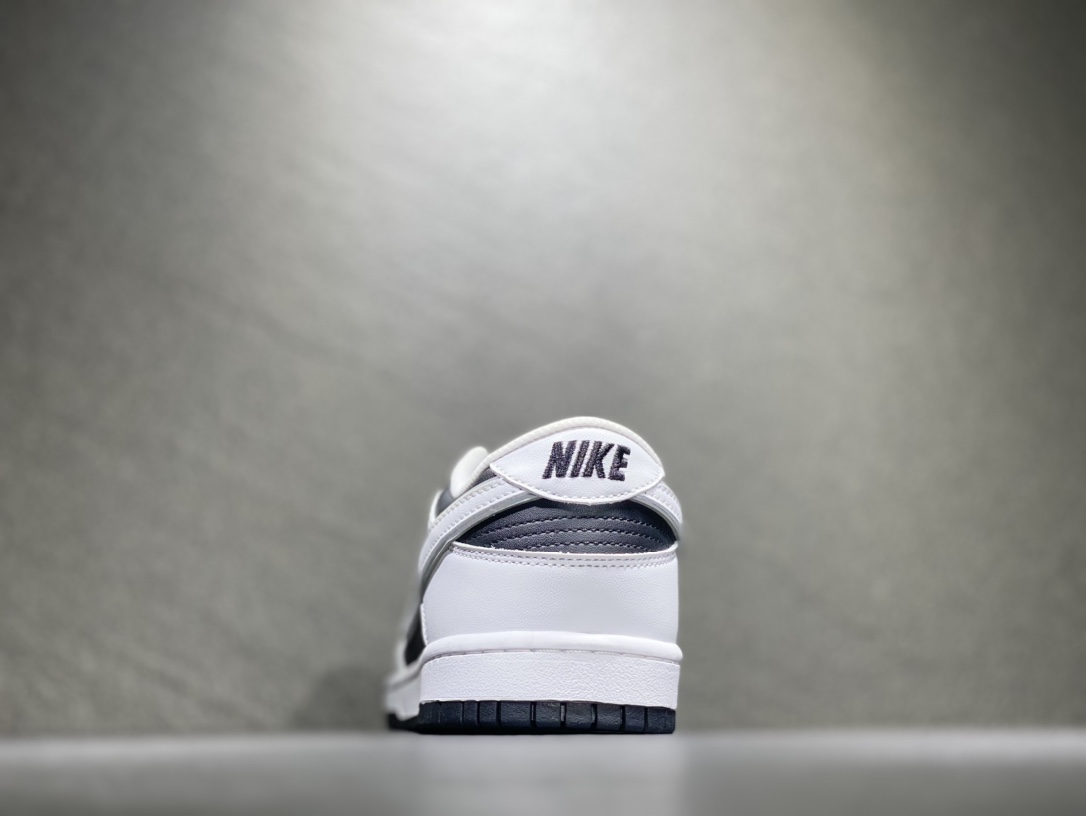 300 Nike SB dunk Low 低帮休闲运动滑板板鞋 DD5603-896