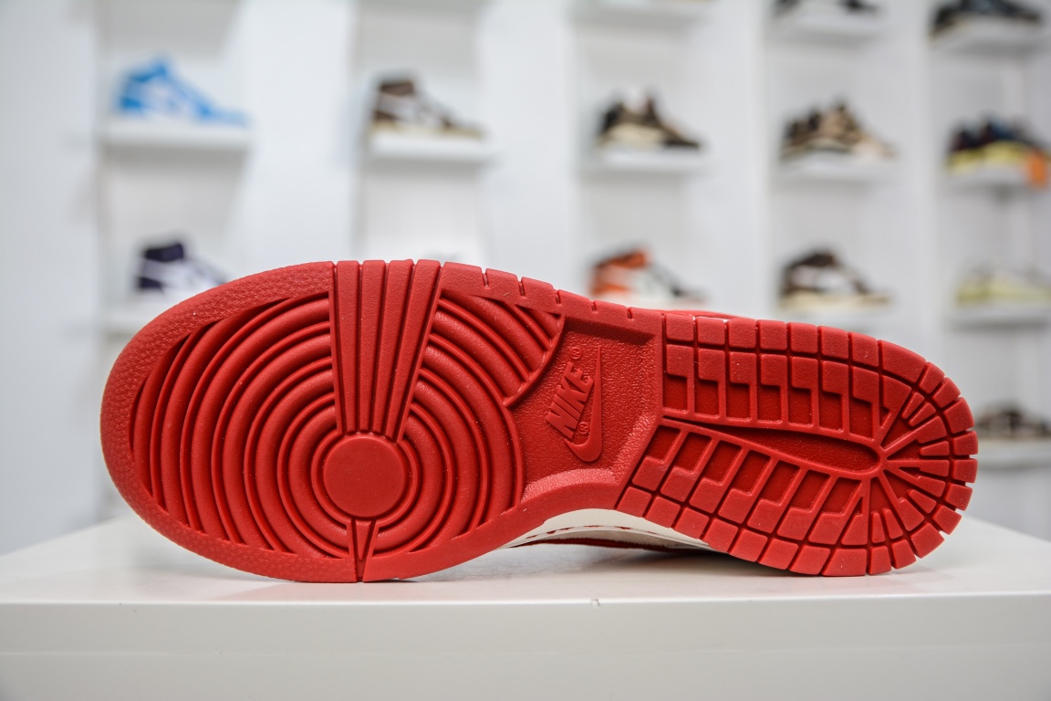 330 大厂NK SB Dunk Low”Valentine’s Day”扣篮系列板鞋“白灰红桃心情人节”CT2552-188
