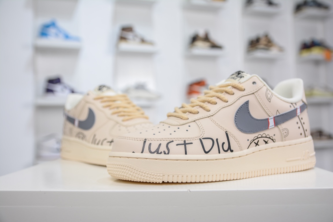 260 Nike Air Force 1 Low’07 手绘腰果花 CW2288-316