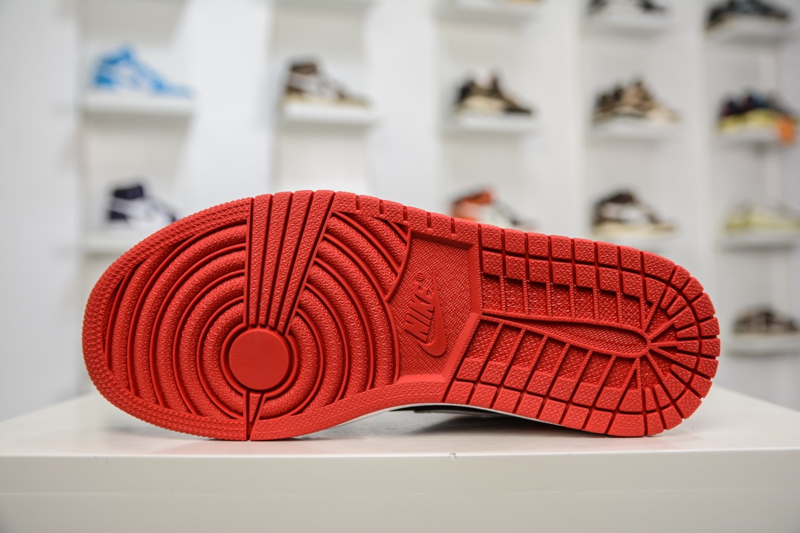 200 Air Jordan 1 Low 黑白红 553558-066