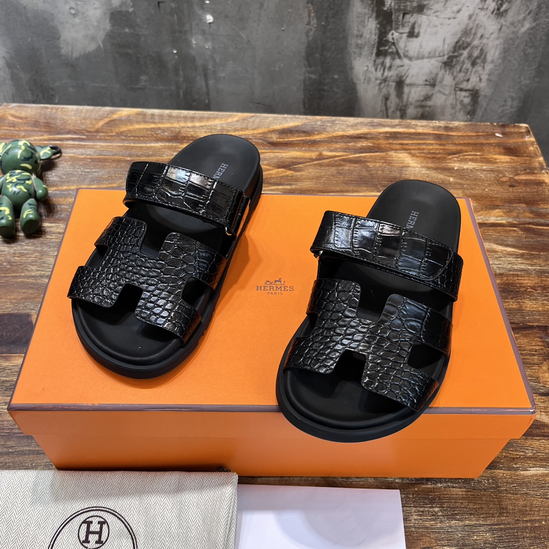 Hermès 版 𝑯𝑬𝑹𝑴𝑬𝑺 Hermes H家chypre二舅鞋H型魔术贴平底凉鞋拖鞋