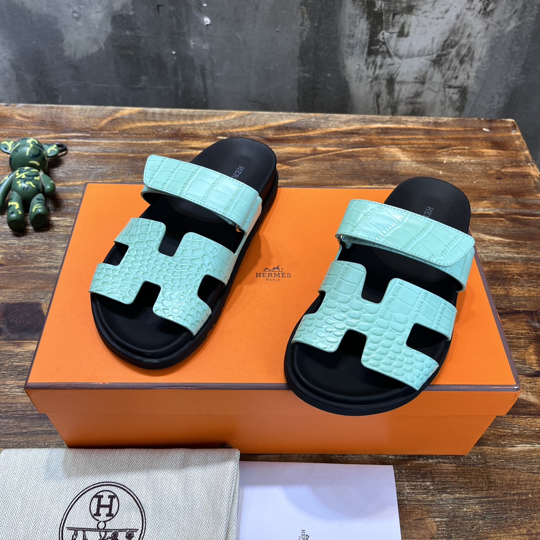 Hermès 版 𝑯𝑬𝑹𝑴𝑬𝑺 Hermes H家chypre二舅鞋H型魔术贴平底凉鞋拖鞋