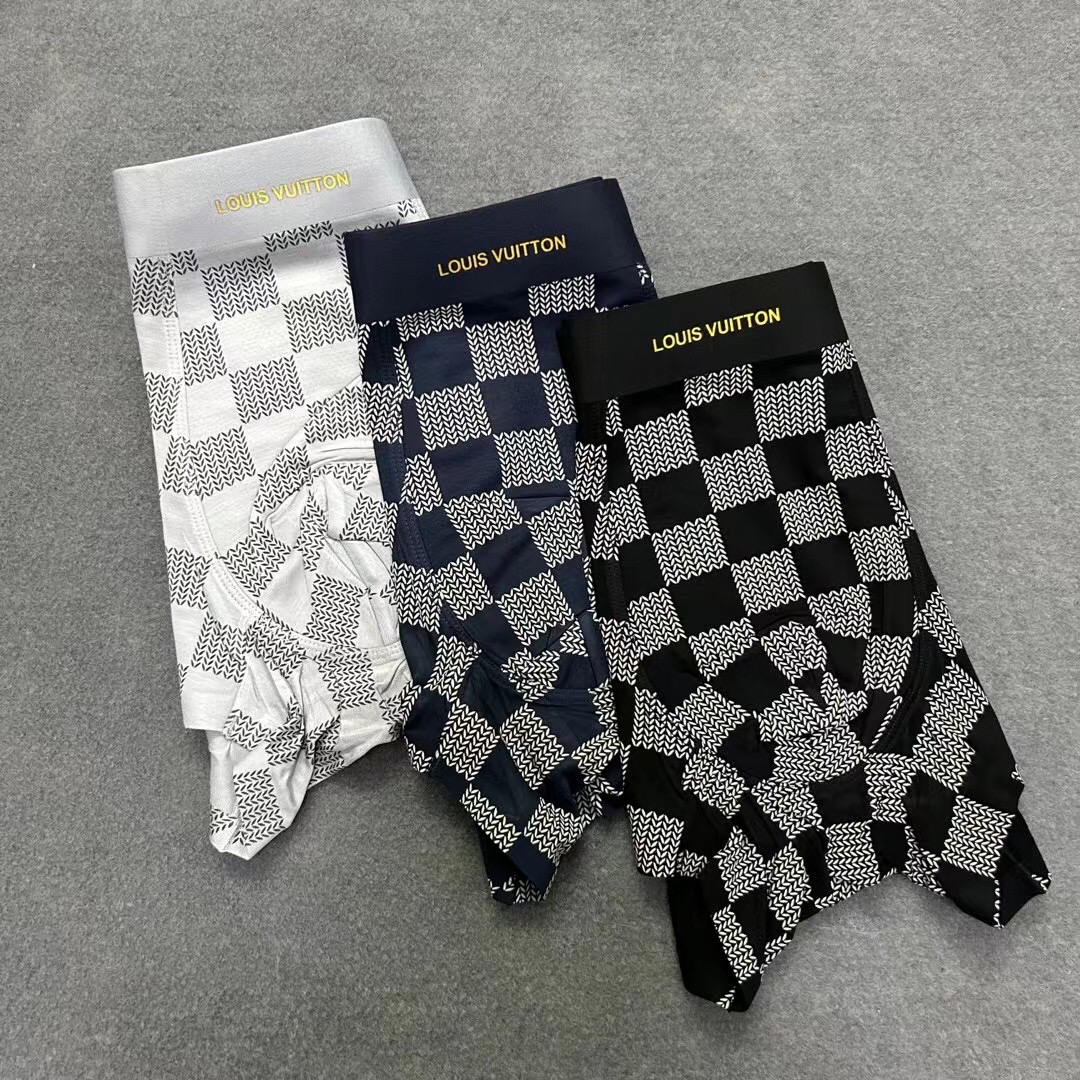  新品！原单品质！LOUIS VUITTON  LV路易威登  精品格子盒装男士内裤！外贸国外订单，高品