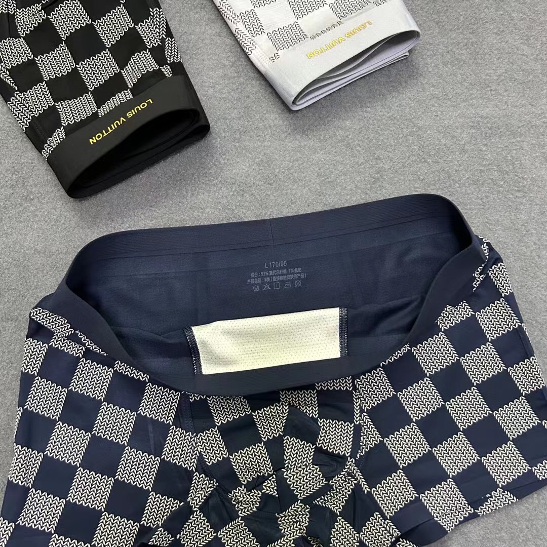  新品！原单品质！LOUIS VUITTON  LV路易威登  精品格子盒装男士内裤！外贸国外订单，高品