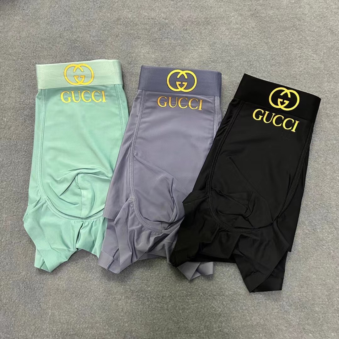 新品！GUCCI古奇潮男必备外贸国外订单原单品质无缝切割工艺科学配91%莫代尔+9%氨纶丝滑透气舒适！有