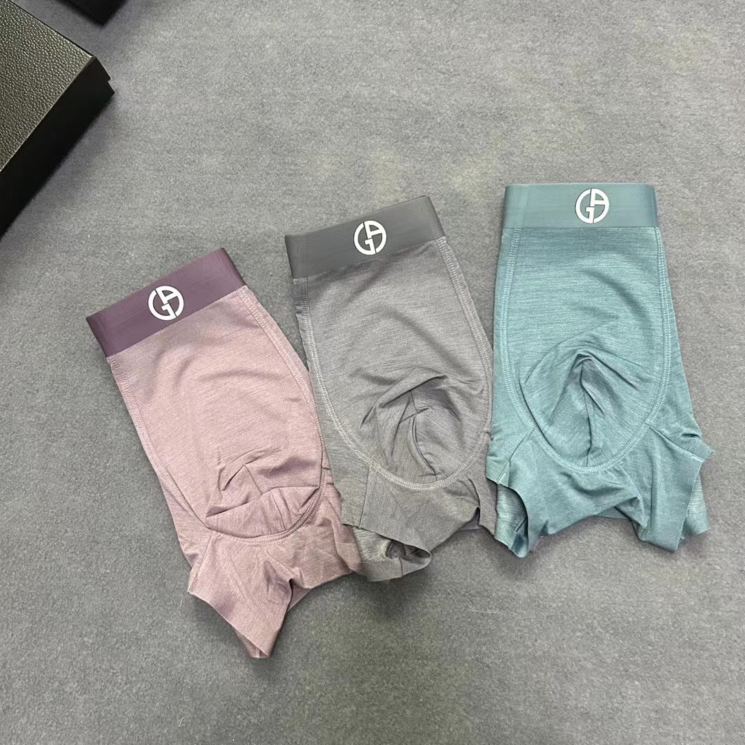  新品！原单品质！ARMANI 阿玛尼  精品盒装男士内裤！外贸国外订单，高品质，锦纶冰丝无痕切割工艺 