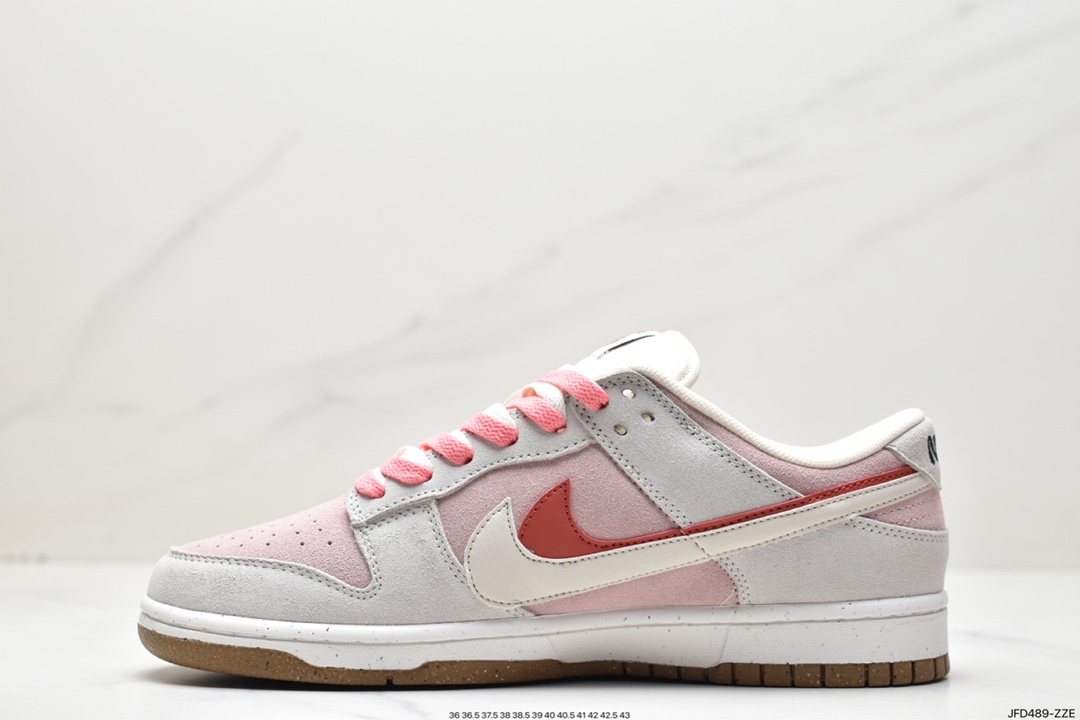 SB Dunk Low SE ”85 Double Swoosh/Grey/Pink/Rabbit” dunk series DO9457-117-Top High Quatity Cheap Sneakers Fashion Clothing Clothes Bags handbags Shoes of all Brand wholesale With The best Quality And Beautiful Price from China Factory Chinese suppliers wholesaler seller SB Dunk Low SE ”85 Double Swoosh/Grey/Pink/Rabbit” dunk series DO9457-117