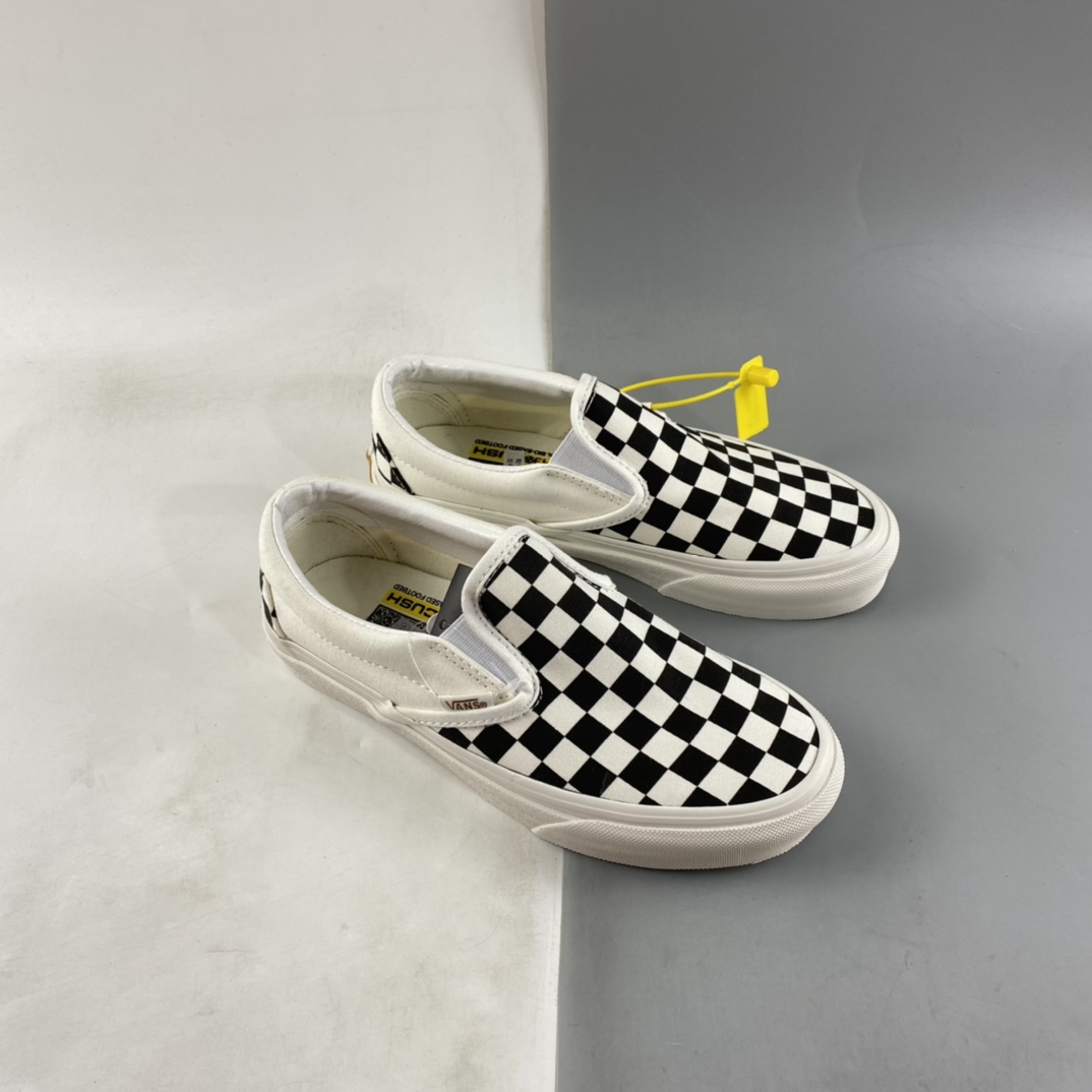 Vans Slip-on VR3 Vans official black and white checkerboard comfortable slip-on men's shoes women's canvas shoes VN0007NC1KP