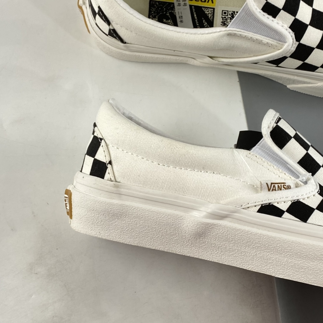 Vans Slip-on VR3 Vans official black and white checkerboard comfortable slip-on men's shoes women's canvas shoes VN0007NC1KP