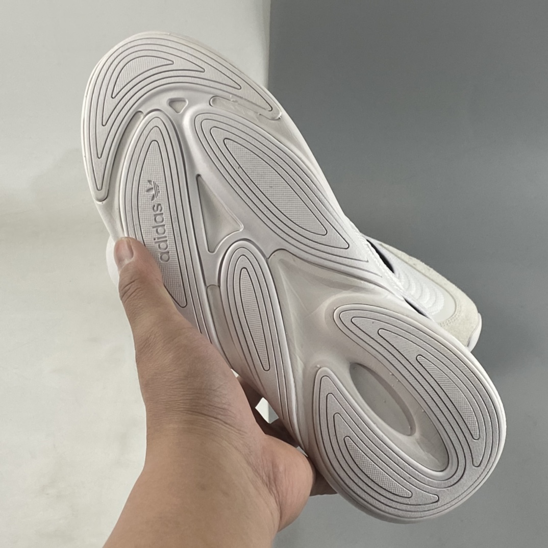 P180  Adidas  Ozelia 水管2.0 复古运动老爹鞋 GY1561