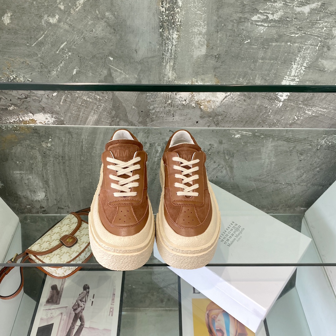 NO:247335,Couple model MM6 Magila thick-soled casual sneakers giant MM6 thick-soled shoes 5cm height increases in seconds to become long legs. It is very comfortable to wear on the feet. It is not tired all day long. Size: women 35-40, men 40-44, casual shoes/sports shoes, masion margiela,masion margiela,sneakers19860909情侣款MM6 马吉拉 厚底休闲运动鞋巨MM6厚底鞋 5cm增高秒变大长腿 上脚非常舒服 暴走一整天都不累脚 码数:女35-40、男40-44,休闲鞋/运动鞋,masion margiela,masion margiela,sneakers,Women's Shoes