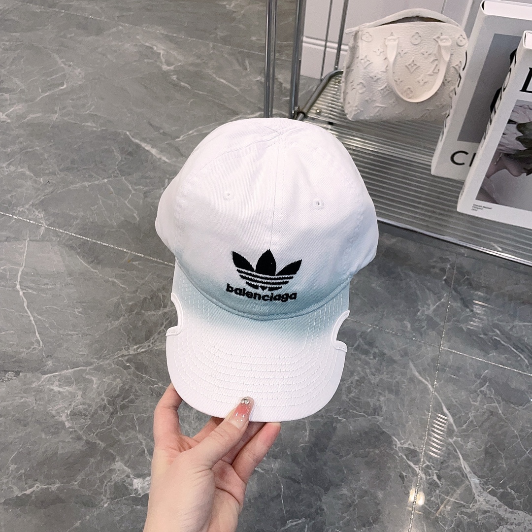 발렌시아가 코튼 자수 베이스볼 모자 상세 이미지 2