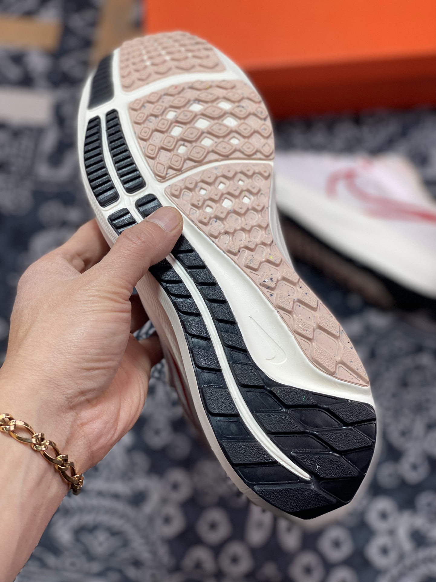 Original grade Air Zoom Pegasus 39 Pegasus series FD4344-161-Top High Quatity Cheap Sneakers Fashion Clothing Clothes Bags handbags Shoes of all Brand wholesale With The best Quality And Beautiful Price from China Factory Chinese suppliers wholesaler seller Original grade Air Zoom Pegasus 39 Pegasus series FD4344-161