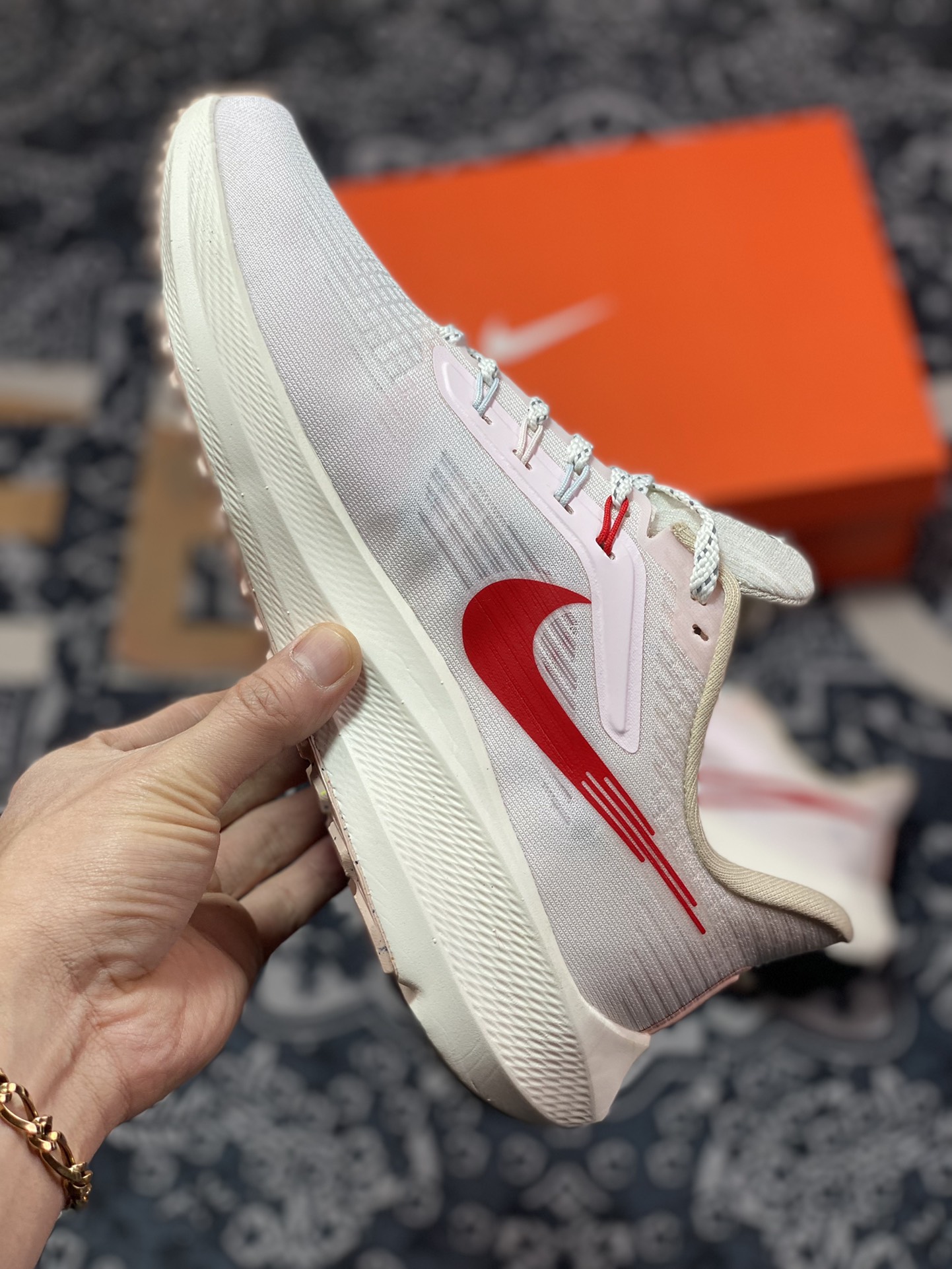 Original grade Air Zoom Pegasus 39 Pegasus series FD4344-161-Top High Quatity Cheap Sneakers Fashion Clothing Clothes Bags handbags Shoes of all Brand wholesale With The best Quality And Beautiful Price from China Factory Chinese suppliers wholesaler seller Original grade Air Zoom Pegasus 39 Pegasus series FD4344-161
