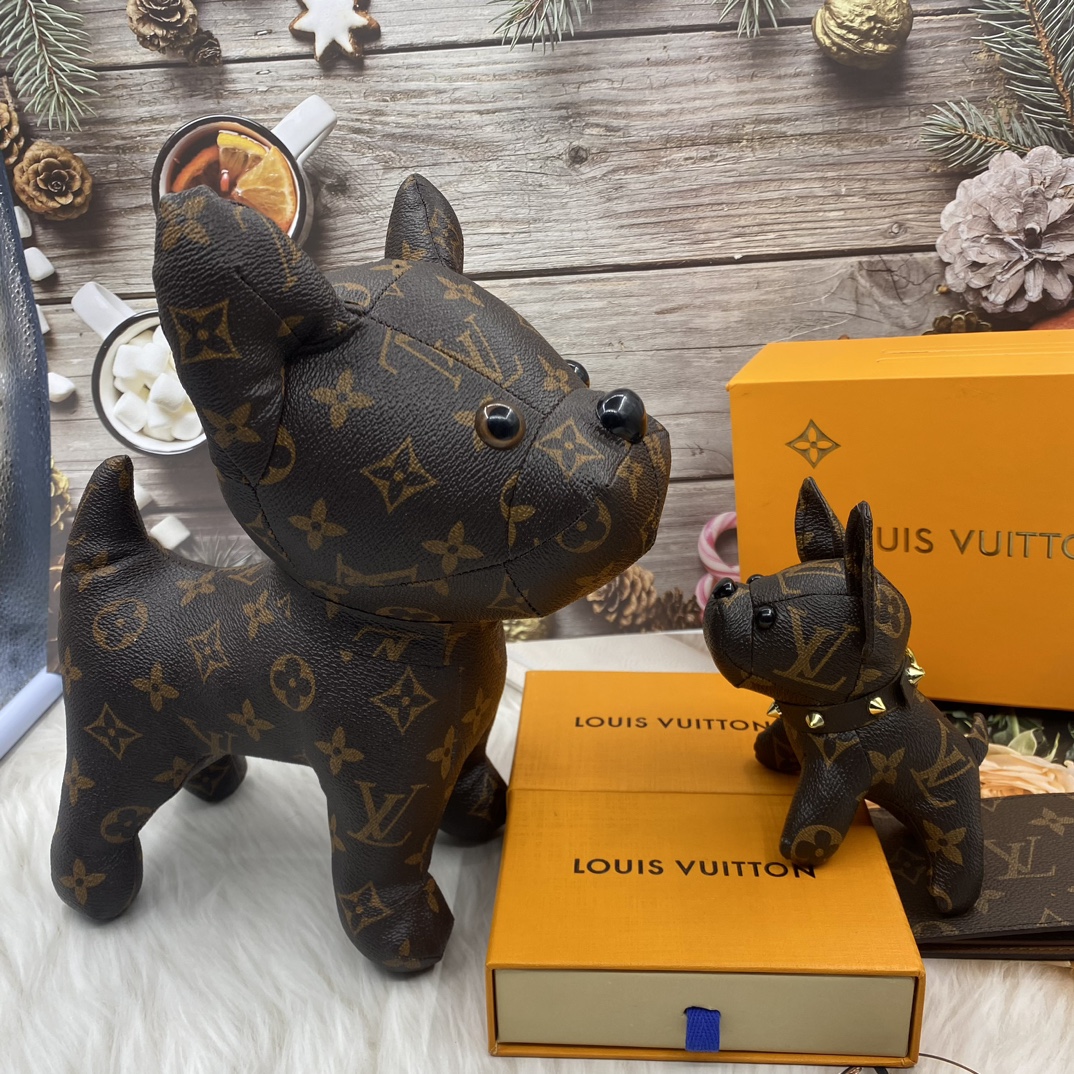 Bulldog handbag front view