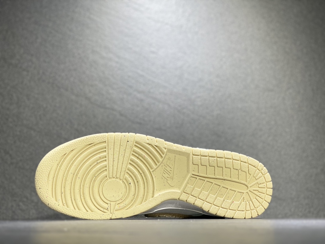Nike SB dunk Low Year of the Rabbit limited low-top casual sports skateboard shoes FD4203-211-Top High Quatity Cheap Sneakers Fashion Clothing Clothes Bags handbags Shoes of all Brand wholesale With The best Quality And Beautiful Price from China Factory Chinese suppliers wholesaler seller Nike SB dunk Low Year of the Rabbit limited low-top casual sports skateboard shoes FD4203-211