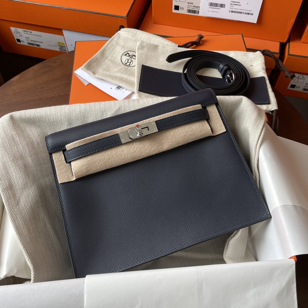 Hermes Kelly Borse da Cintura Borsette Borse Crossbody & Borse a Tracolla Blu Hardware argento