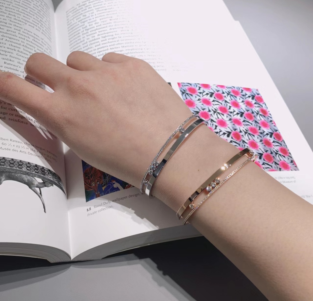 Luxury Half-Drive Hand Bracelet by Mercica: Parisian Designer Messika’s Diamond-Fashioned Creation - 图片 5