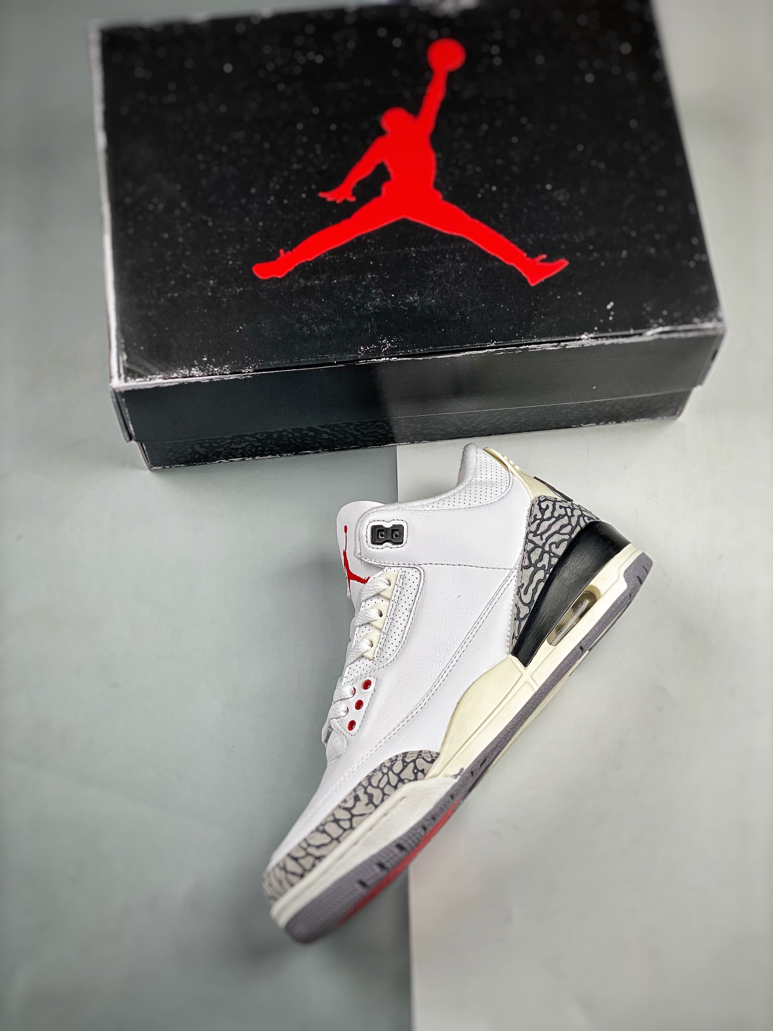 AJ3白水泥鞋码40-47.5总裁S