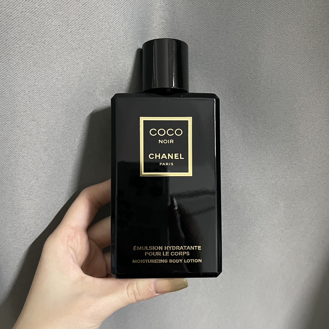 Chanel Haute Couture Haute Couture Ready-to-Wear Clothing Dress Jacket 3