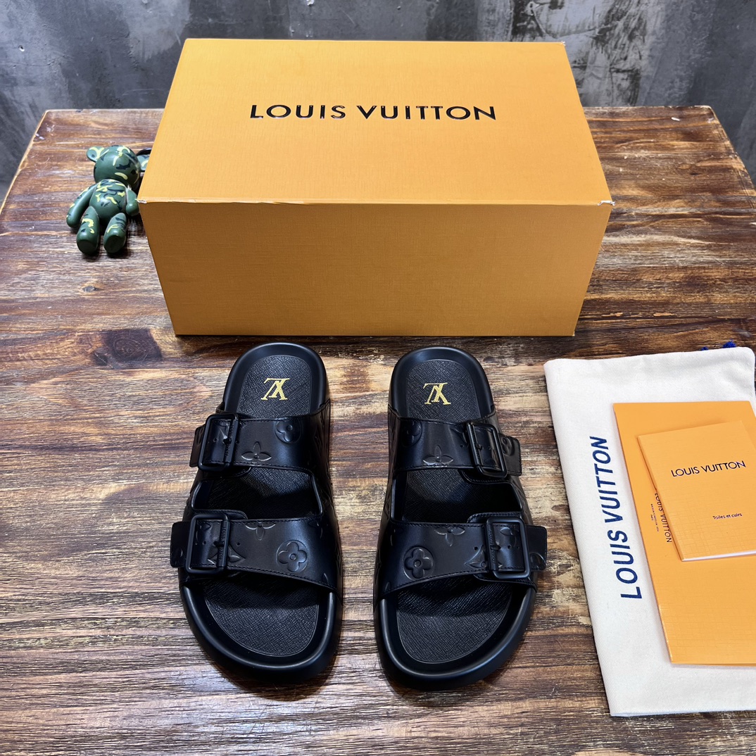 Louis Vuitton LV路易威登 驴牌L家 最新款 老花 棋盘格 浮雕 厚底 凉鞋 拖鞋