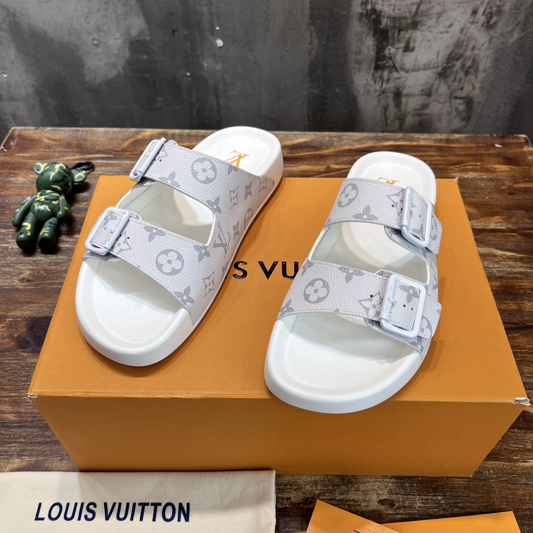 Louis Vuitton LV路易威登 驴牌L家 最新款 老花 棋盘格 浮雕 厚底 凉鞋 拖鞋