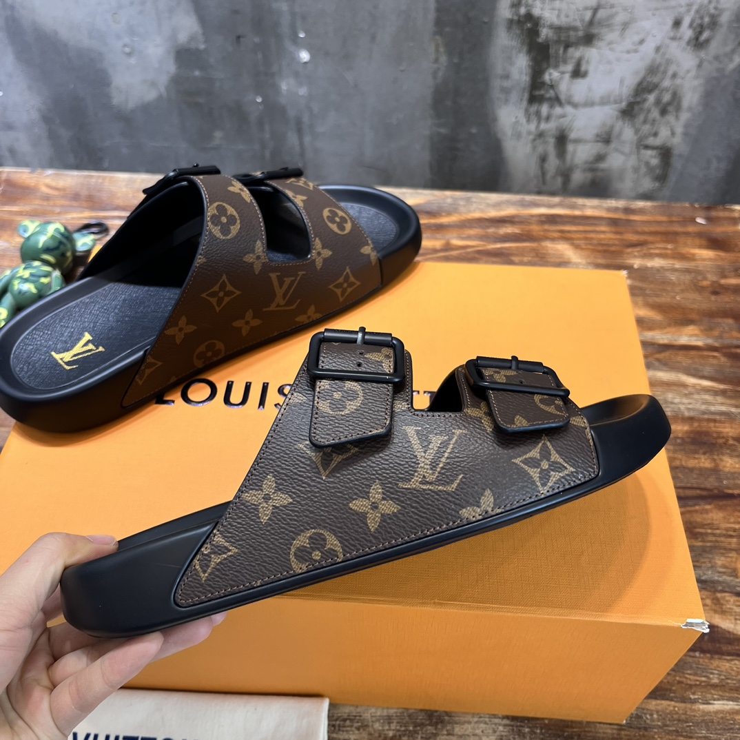 Louis Vuitton LV路易威登 驴牌L家 最新款 老花 棋盘格 浮雕 厚底 凉鞋 拖鞋