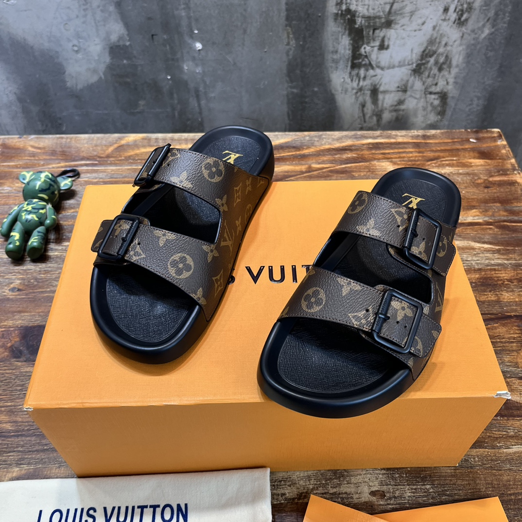 Louis Vuitton LV路易威登 驴牌L家 最新款 老花 棋盘格 浮雕 厚底 凉鞋 拖鞋