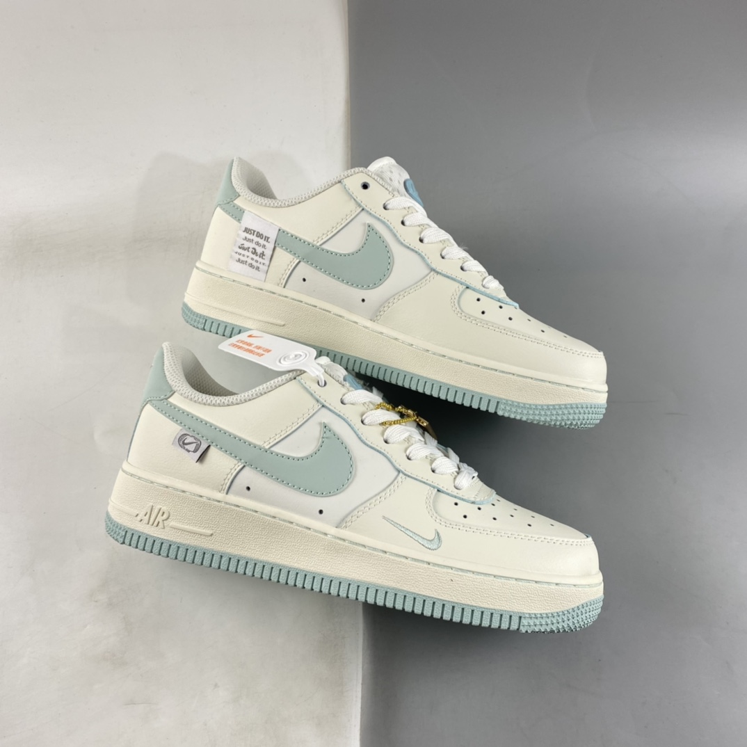 P240 Nike Air Force 1'07 Low 空军一号低帮休闲板鞋 FB1839-211