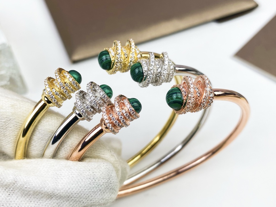 ¥175 💥¥IAGET Count’s elastic jewel bracelet ^ ^ ^ 弹性 弹性 弹性 弹性 弹性 ¥ ¥ ¥ - 图片 1