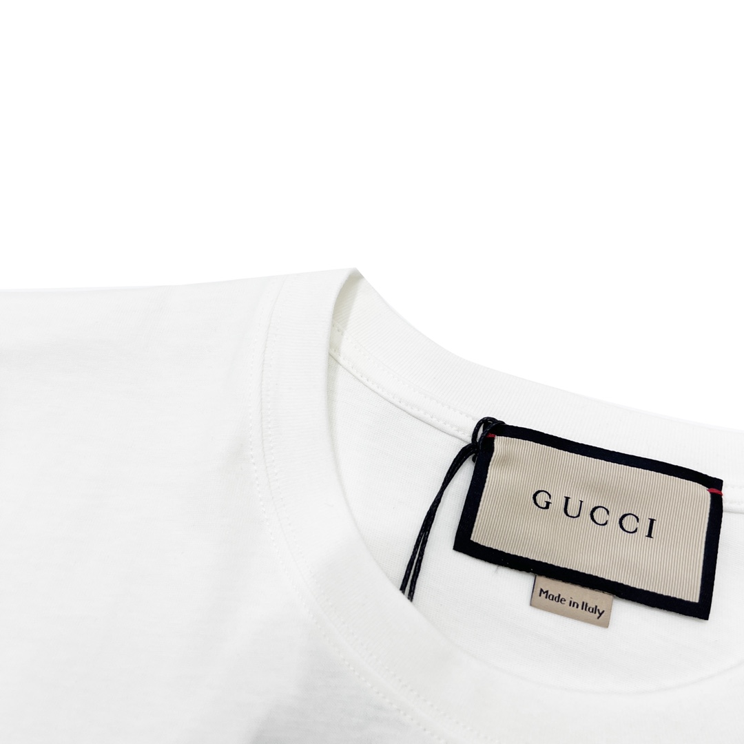 180 Gucci 23ss 兔年贺岁新品绣花短袖T恤爱心兔子羊毛绣