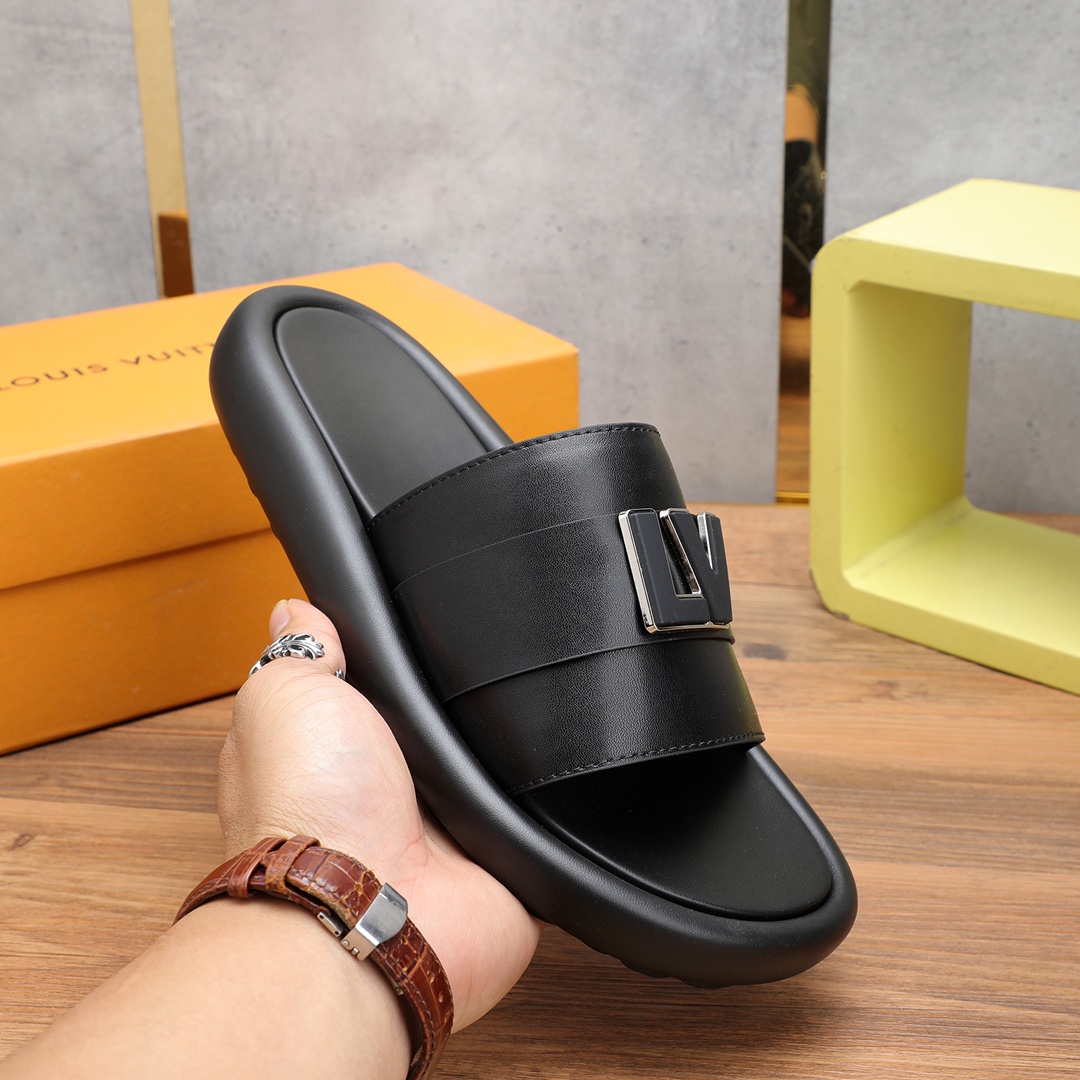 Louis Vuitton Men's Leather Sandals - Fashionable Casual Style, Sizes 38-46 6 i1677255306 6624 4
