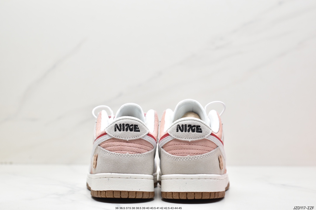 SB Dunk Low SE”85 Double Swoosh/Grey/Pink/Rabbit”backboard shoes ”suede light gray pink double hook rabbit” DO9457-117-Top High Quatity Cheap Sneakers Fashion Clothing Clothes Bags handbags Shoes of all Brand wholesale With The best Quality And Beautiful Price from China Factory Chinese suppliers wholesaler seller SB Dunk Low SE”85 Double Swoosh/Grey/Pink/Rabbit”backboard shoes ”suede light gray pink double hook rabbit” DO9457-117