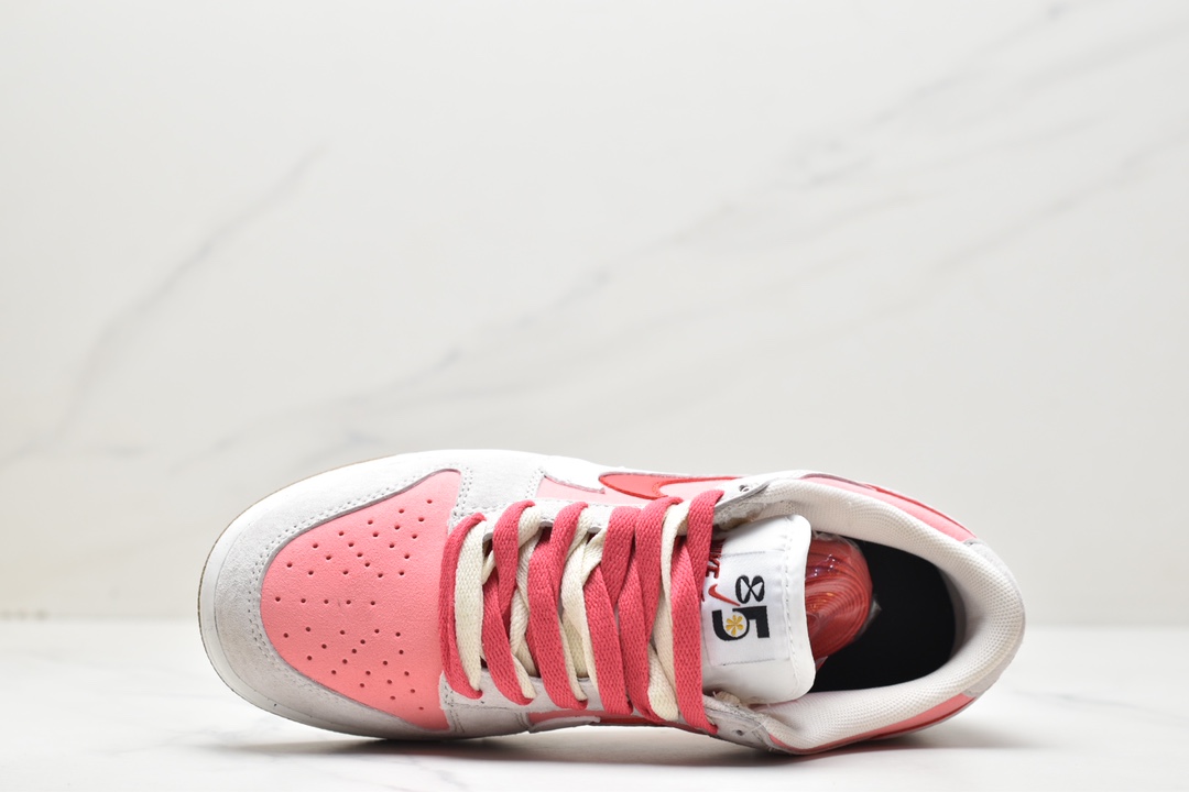 SB Dunk Low SE”85 Double Swoosh/Grey/Pink/Rabbit”backboard shoes ”suede light gray pink double hook rabbit” DO9457-117-Top High Quatity Cheap Sneakers Fashion Clothing Clothes Bags handbags Shoes of all Brand wholesale With The best Quality And Beautiful Price from China Factory Chinese suppliers wholesaler seller SB Dunk Low SE”85 Double Swoosh/Grey/Pink/Rabbit”backboard shoes ”suede light gray pink double hook rabbit” DO9457-117