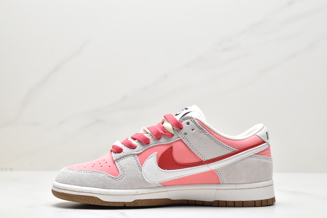 SB Dunk Low SE”85 Double Swoosh/Grey/Pink/Rabbit”backboard shoes ”suede light gray pink double hook rabbit” DO9457-117-Top High Quatity Cheap Sneakers Fashion Clothing Clothes Bags handbags Shoes of all Brand wholesale With The best Quality And Beautiful Price from China Factory Chinese suppliers wholesaler seller SB Dunk Low SE”85 Double Swoosh/Grey/Pink/Rabbit”backboard shoes ”suede light gray pink double hook rabbit” DO9457-117